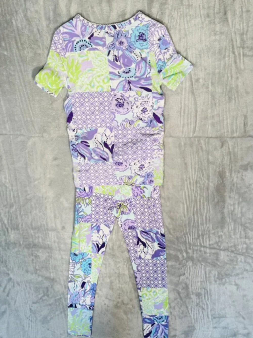 NWT Lilly Pulitzer Girls Sammy Pajama Set Juicy Story Patch Size 6